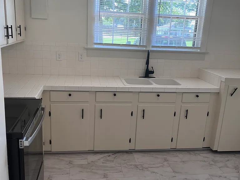 601 Jefferson St — Photo 1