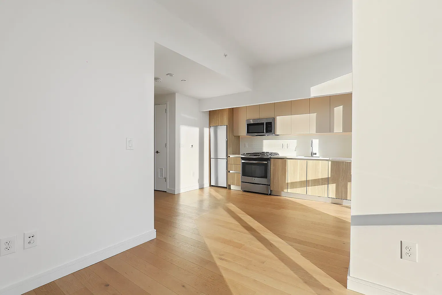 42-20 24th Street — Photo 3
