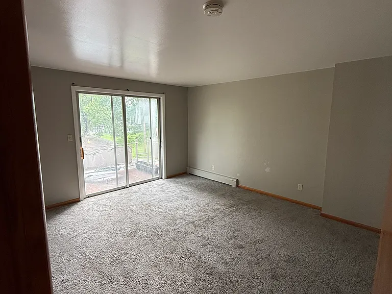 574 S Transit St #8 — Photo 6