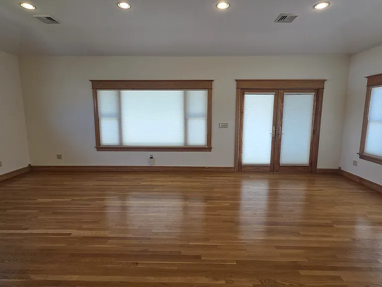 559 Minor St #1 — Photo 12