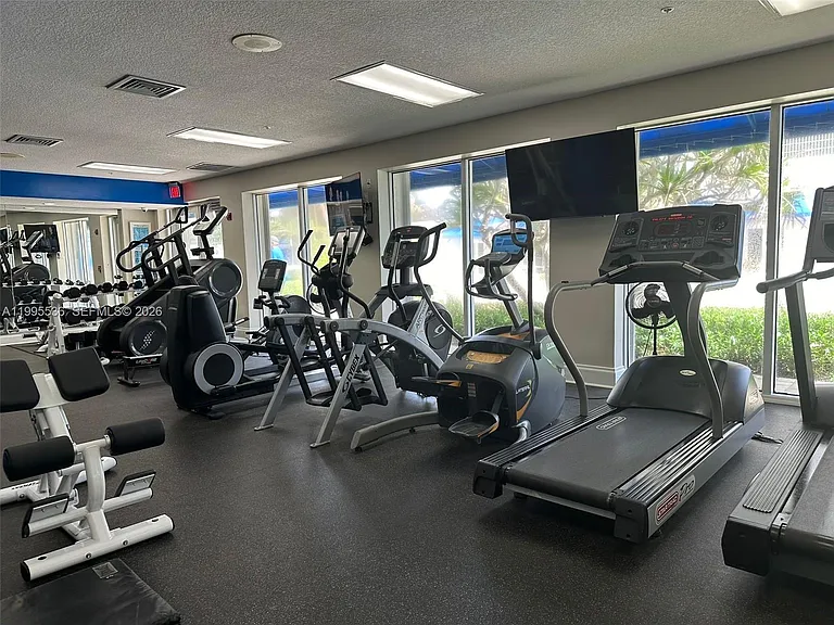 6001 N Ocean Dr #503 — Photo 84