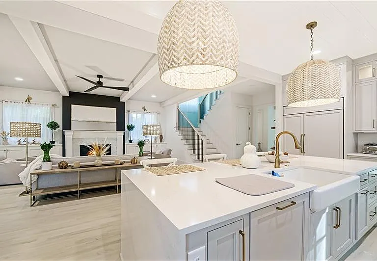 538 Park Dr NE — Photo 12