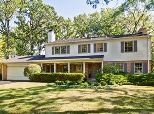 803 S Green Bay Rd, Lake Forest, IL 60045