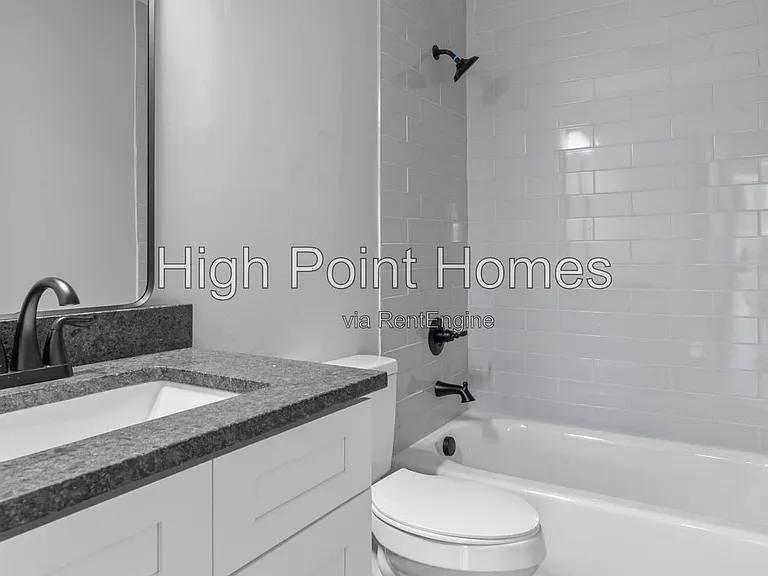 400 Gallery Ln #D4 — Photo 20