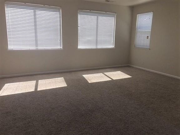 4th image of 2372 Tennis Ln