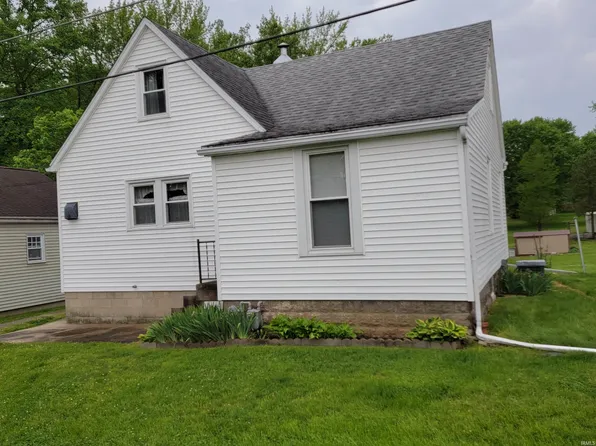 206 Schnell Ln, Jasper, IN 47546