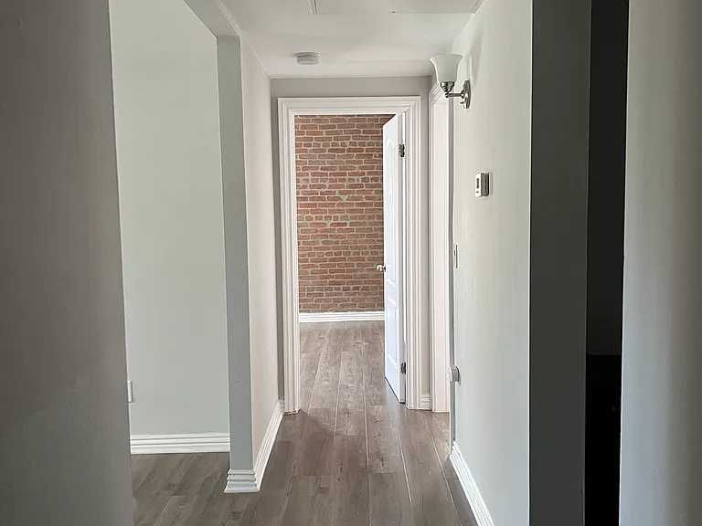 The Mayfair — Photo 13