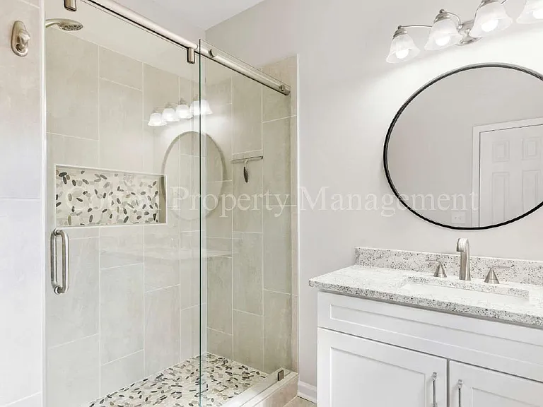1010 Winterberry Cir — Photo 25