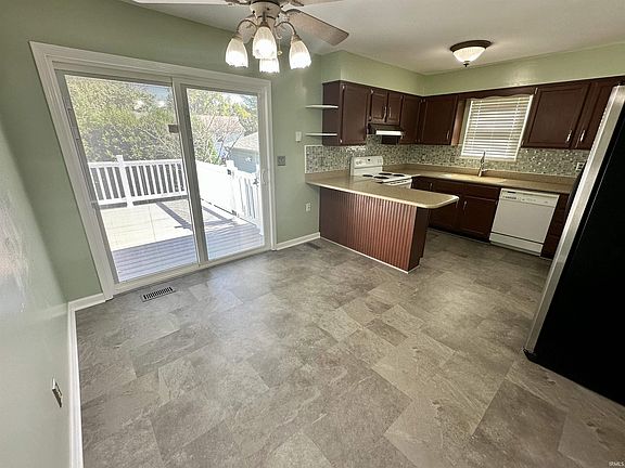 4th image of 3104 Quail Hollow Ct