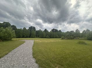 1249C Reese Rd, Bethpage, TN 37022