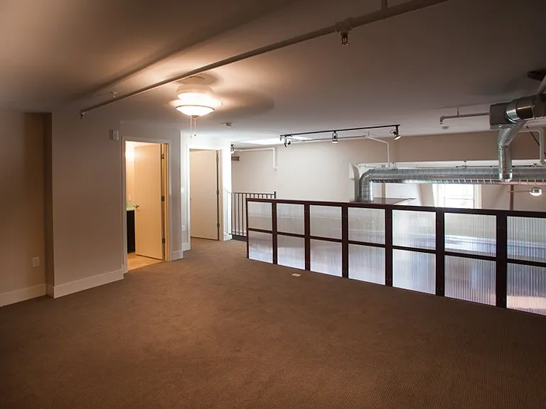 Fifth Avenue School Lofts — Photo 79