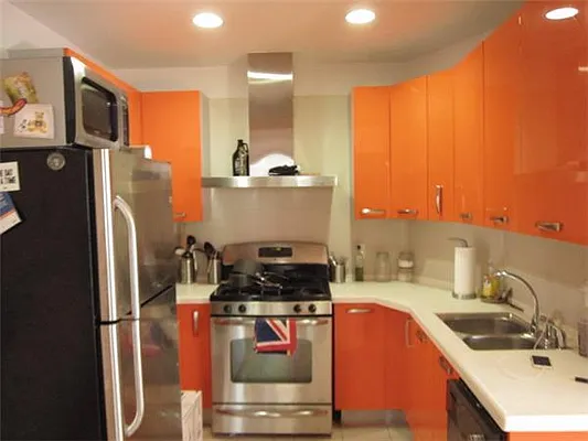 Rented by Kian Realty | media 16