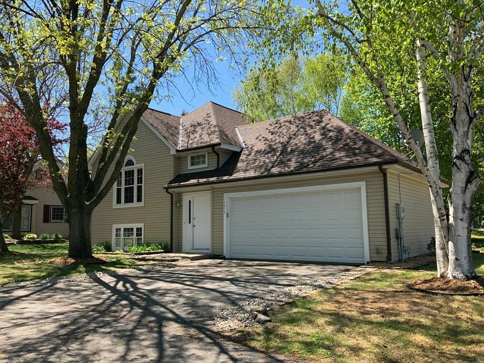 1st image of 13973 Wellington Dr