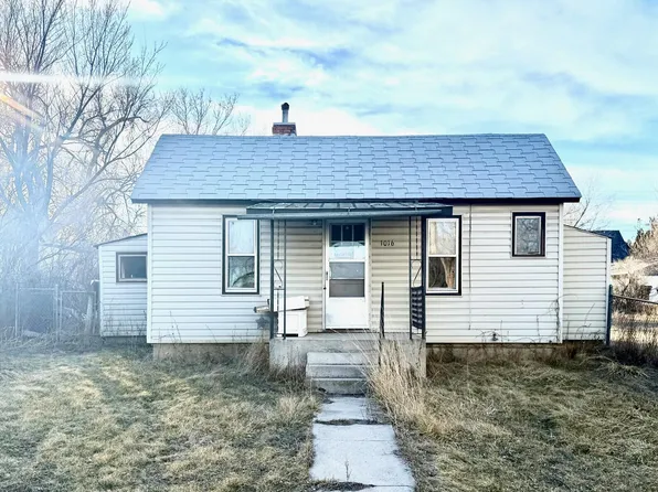 1016 Clarendon Ave, Sheridan, WY 82801
