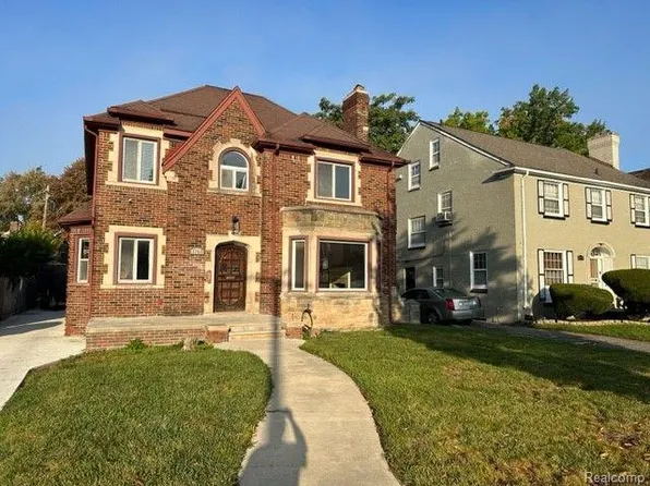 17565 Birchcrest Dr, Detroit, MI 48221