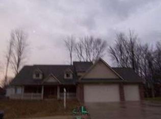 34137 Jerome St, Chesterfield, MI 48047