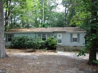 22957 Pine Rd, Lewes, DE 19958