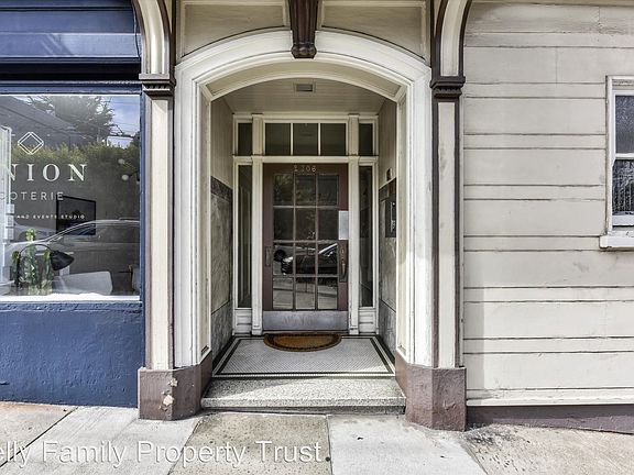 2nd image of 2306 Union St APT 1