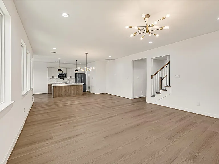 3613 Gano St — Photo 12