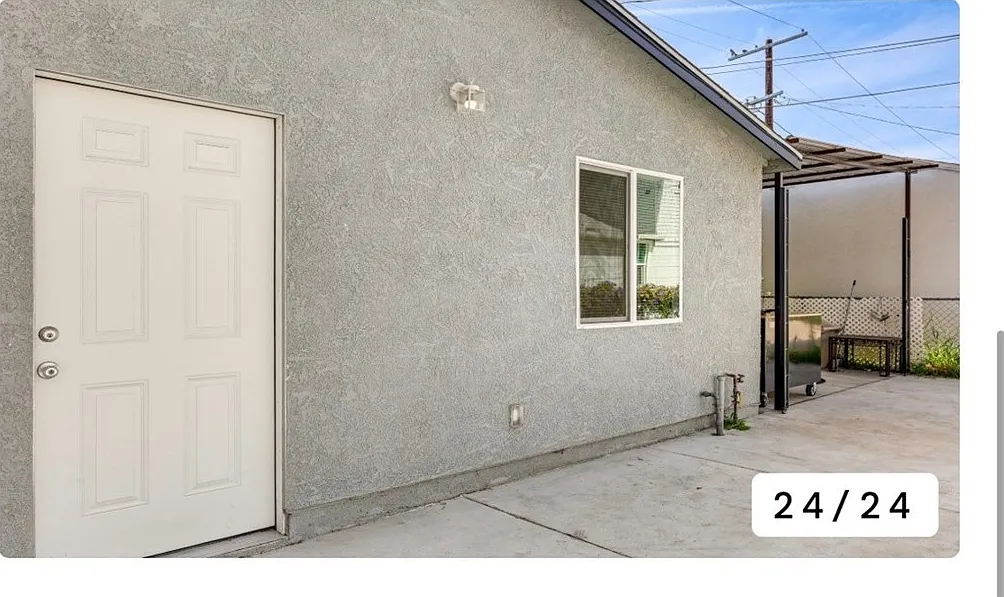 3 bed, 900 sqft, $3,000 — Photo 2