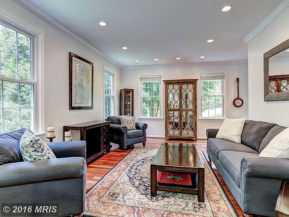 4th image of 4325 Flodden Ct