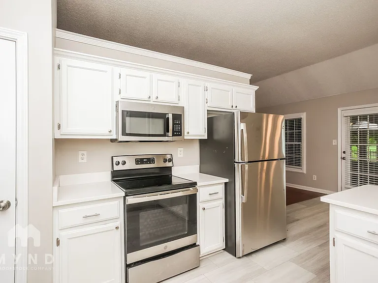 6318 Cheyenne Dr — Photo 10