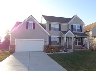 8509 Parkridge Dr, Dexter, MI 48130
