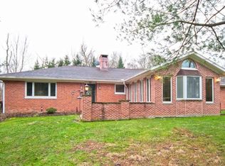 310 Jackson Rd, Aurora, OH 44202