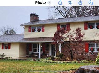 9612 Gulf Park Dr, Knoxville, TN 37923