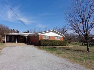 1055 W Camelback Rd, Duncan, OK 73533
