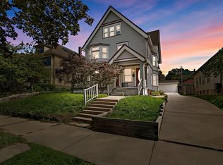 2534 N Murray Ave, Milwaukee, WI 53211