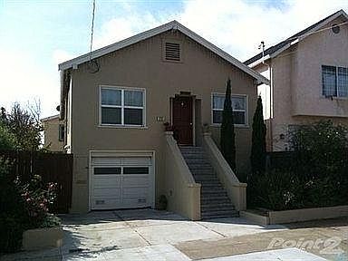 1st image of 225 Pine Ave