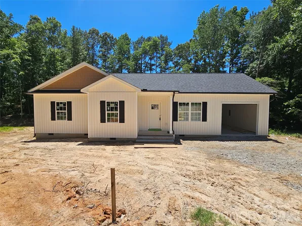 2566 Heather Ln, Lancaster, SC 29720