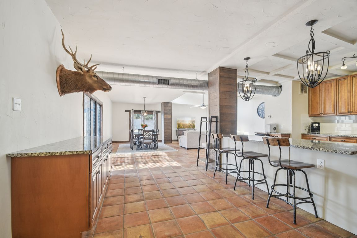 next background image