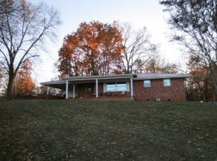 243 Twin Oaks Dr, Greeneville, TN 37745