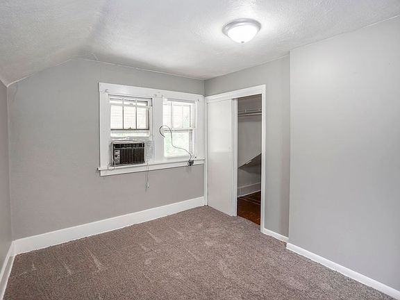 3rd image of 536 S 31st Ave #6