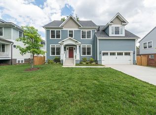 302 Grove Ave, Falls Church, VA 22046