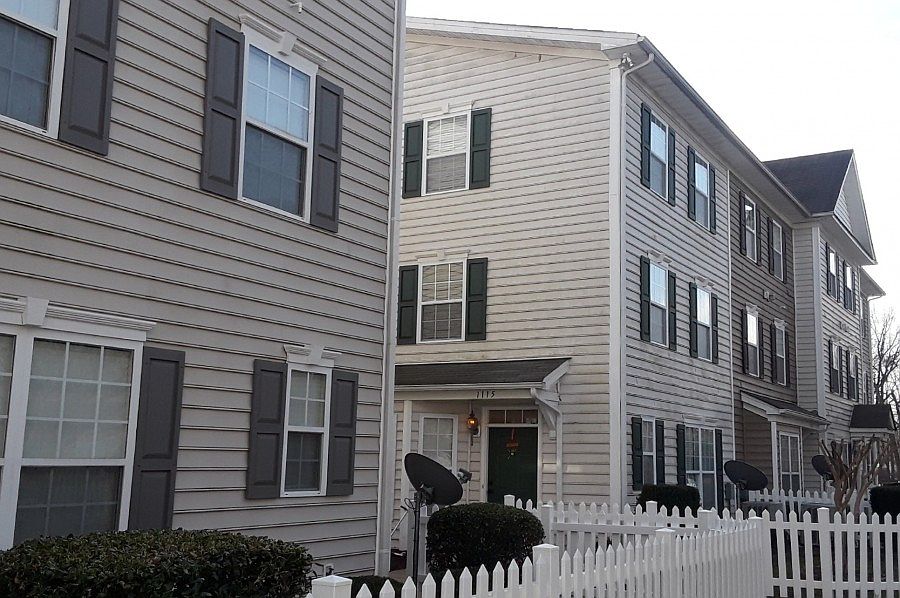 1st image of 1115 Teton Cir