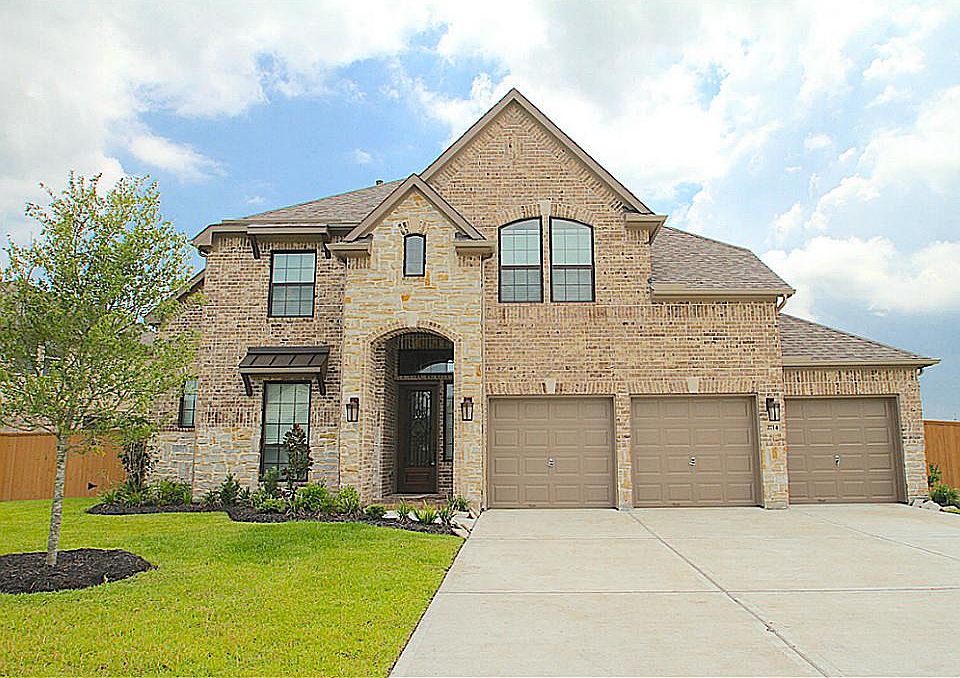 1st image of 2714 La Spezia Ln
