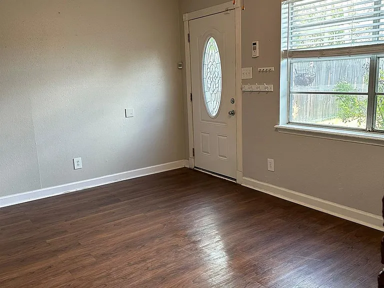 7305 S Gessner Dr — Photo 24