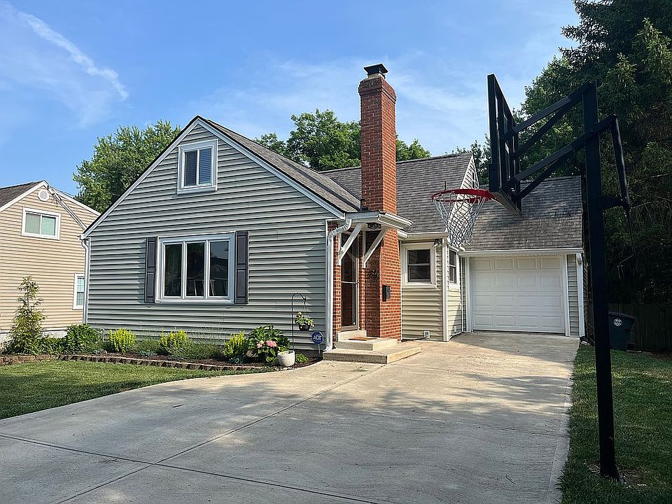 1st image of 54 Martha Ave