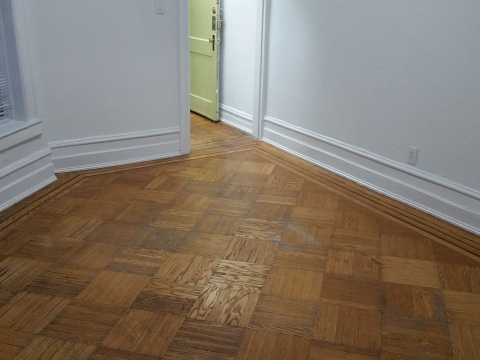 1st image of 2841 34th St APT 2