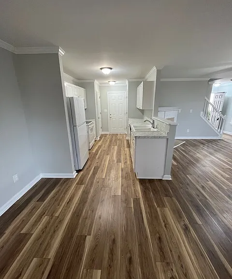 Kitchen and dining area
