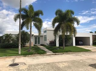 545 Calle Almeria, Caguas, PR 00727