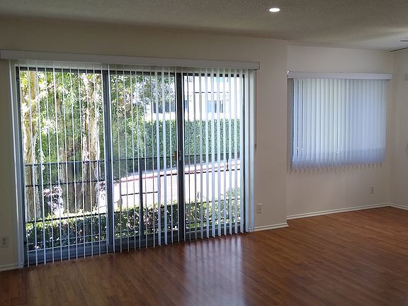 5th image of 7245 Franklin Ave APT 10