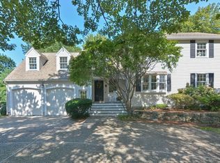 35 Pound St, Medfield, MA 02052