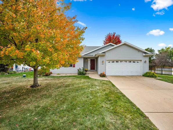 401 Covey Ct, Normal, IL 61761