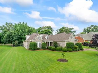 9217 S Forest Island Dr, Collierville, TN 38017