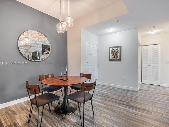 4th image of 520 SE 5th Ave APT 2105