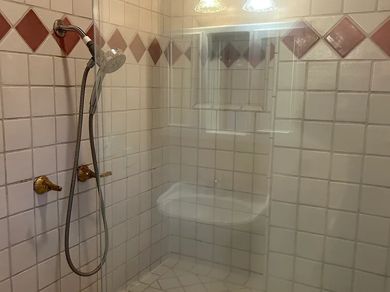 473 Valley View Dr — Photo 10